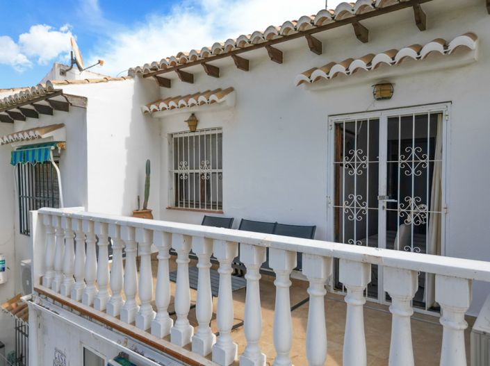 Image No.14-2 Bed Townhouse for sale