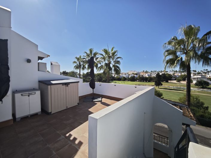 Image No.25-2 Bed Apartment for sale