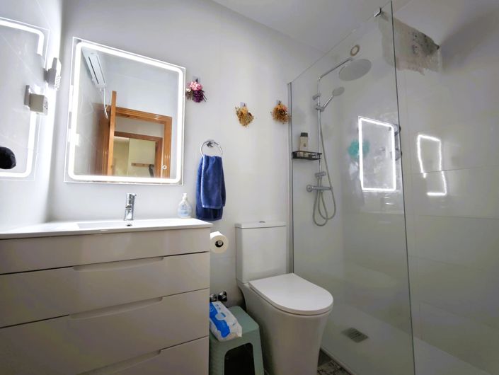 Image No.29-2 Bed Apartment for sale