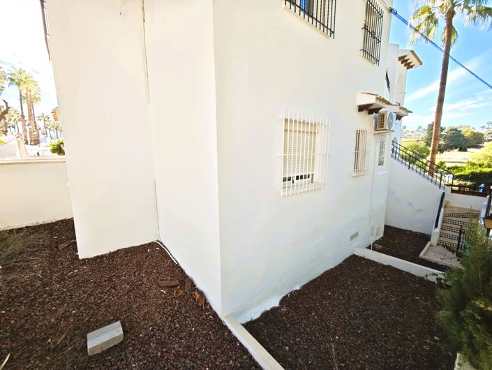 Image No.40-2 Bed Apartment for sale
