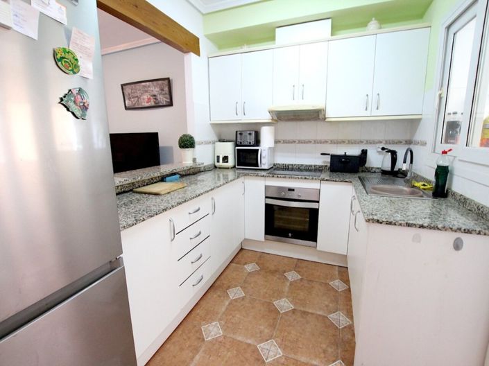 Image No.9-3 Bed Townhouse for sale