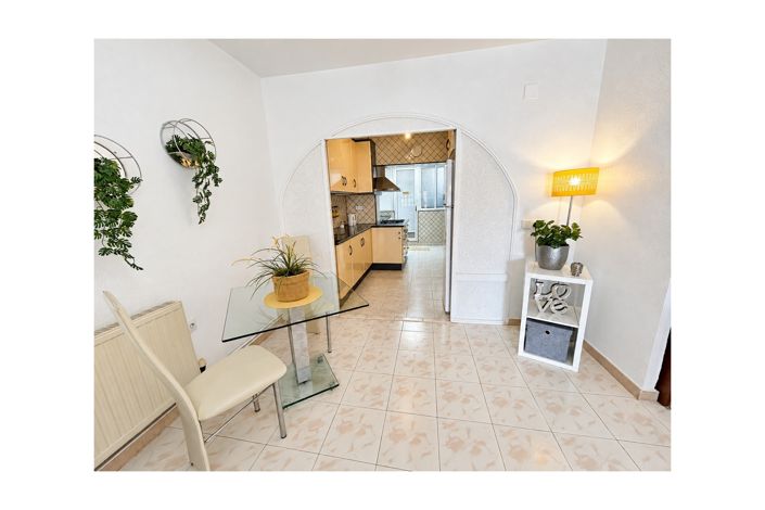 Image No.13-2 Bed Bungalow for sale