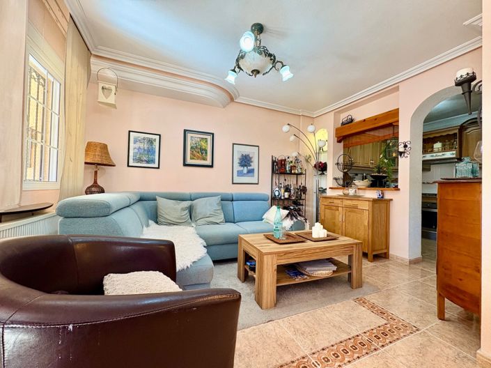 Image No.4-Jumelé de 3 chambres à vendre