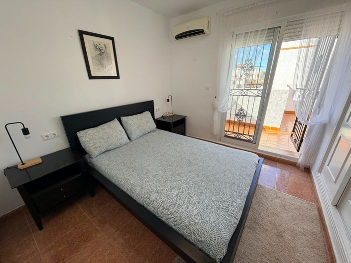 Image No.16-3 Bed Townhouse for sale