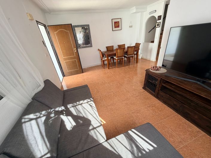 Image No.8-3 Bed Townhouse for sale