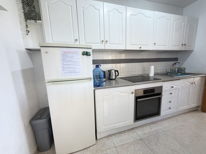Image No.9-2 Bed Apartment for sale