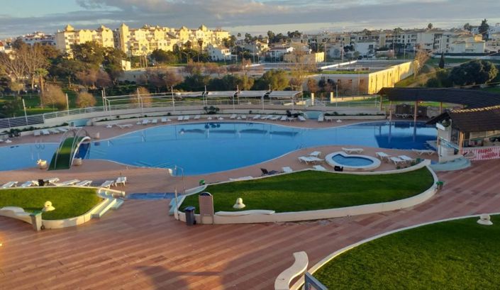 Faro City, Property