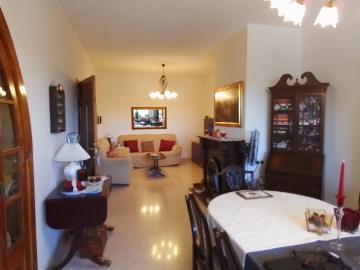 30-sitting-dining