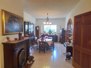 31-sitting-dining