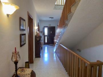 42-hall-way
