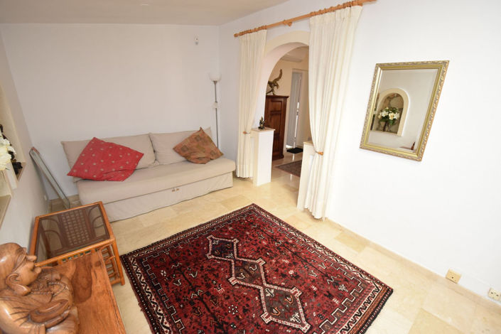 Image No.29-4 Bed Property for sale