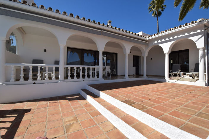 Image No.6-4 Bed Property for sale