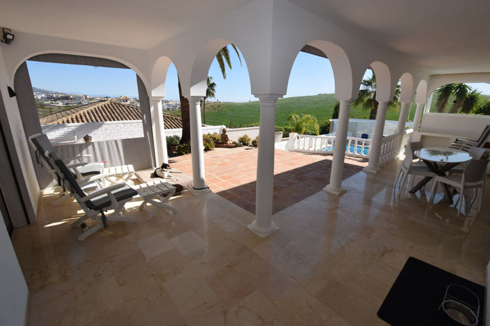 Image No.7-4 Bed Property for sale