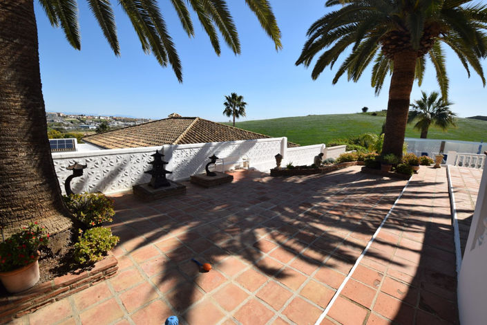 Image No.8-4 Bed Property for sale