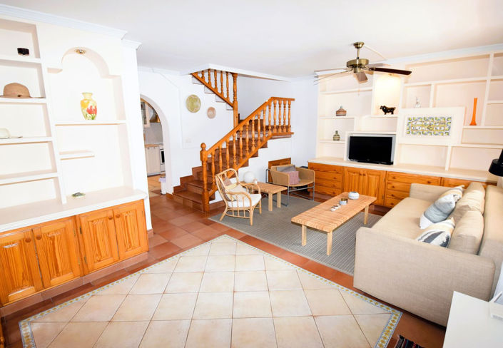 Image No.6-4 Bed Property for sale