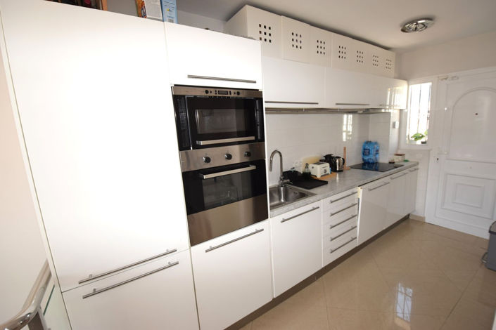 Image No.7-3 Bed Property for sale