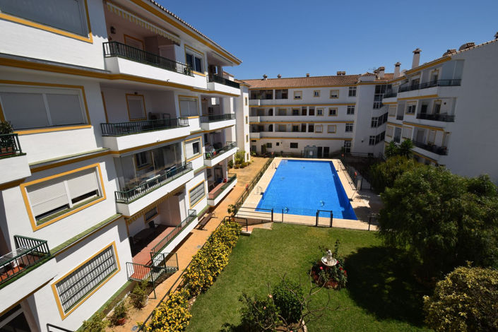 Image No.28-3 Bed Property for sale