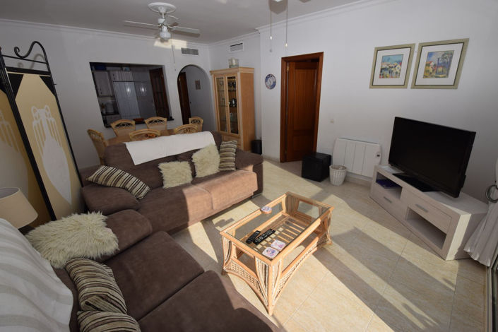 Image No.5-3 Bed Property for sale