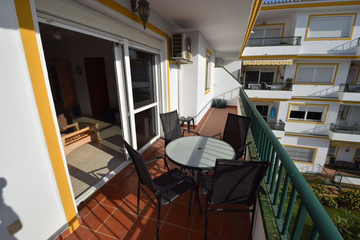 Image No.8-3 Bed Property for sale