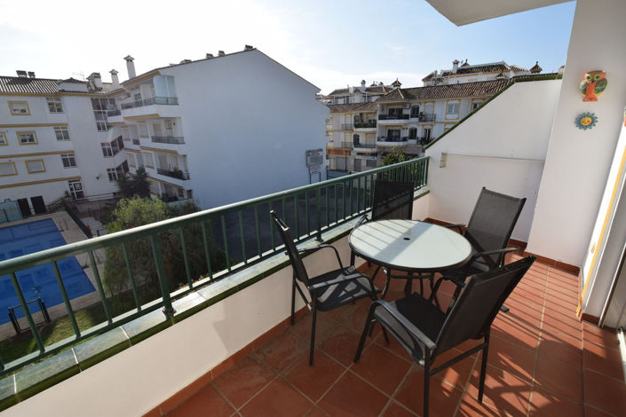 Image No.9-3 Bed Property for sale