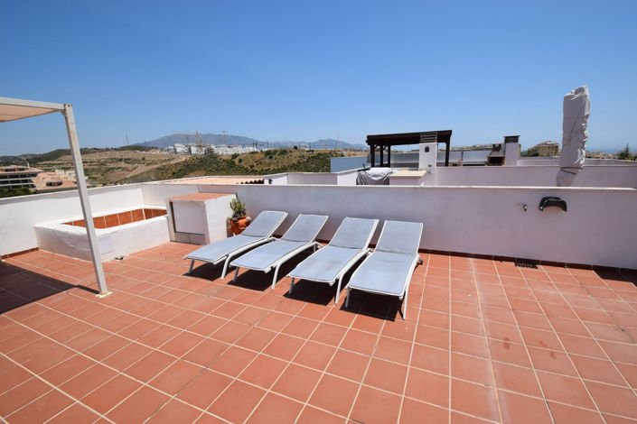 Image No.15-3 Bed Property for sale