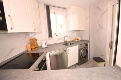 9-467d0cee5b725f3ef65f102a0c2e69c0