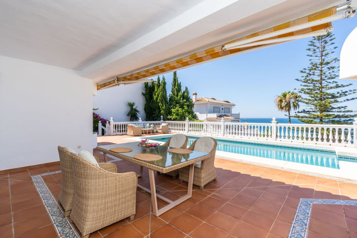 Image No.23-4 Bed Property for sale