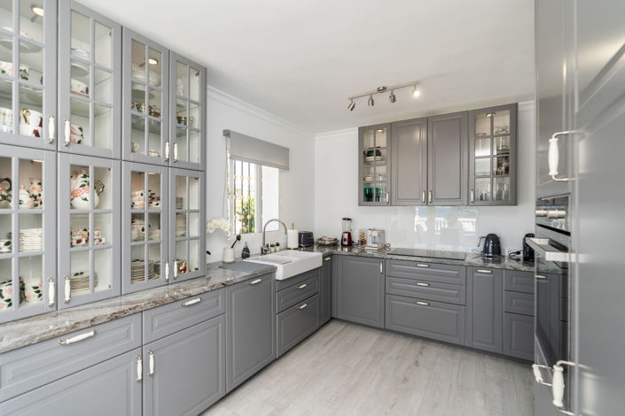 Image No.5-4 Bed Property for sale