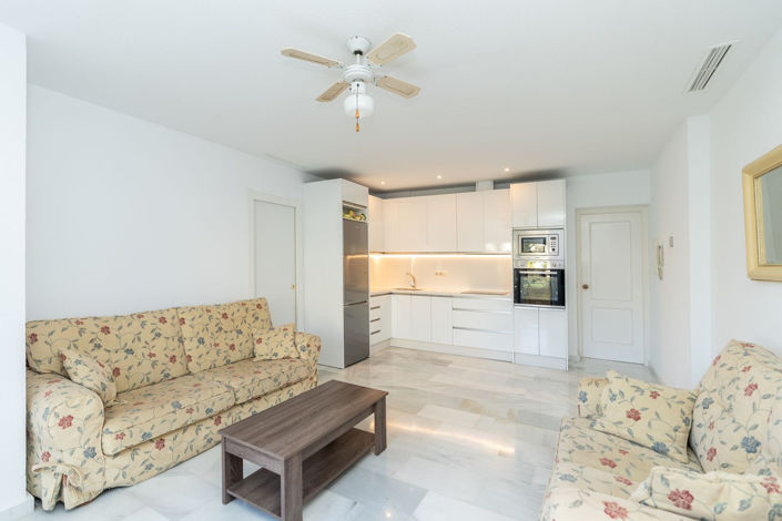 Image No.4-3 Bed Property for sale