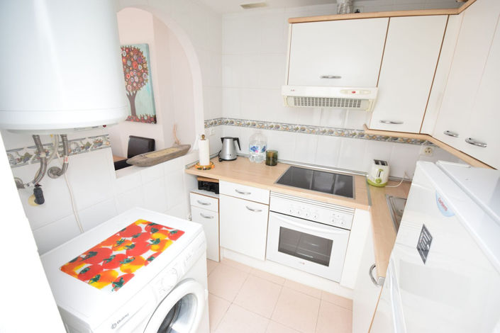 Image No.11-2 Bed Property for sale