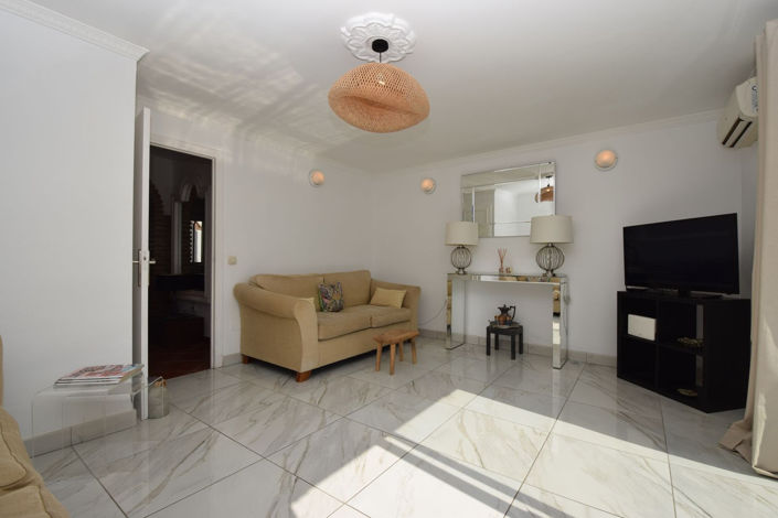 Image No.5-3 Bed Property for sale