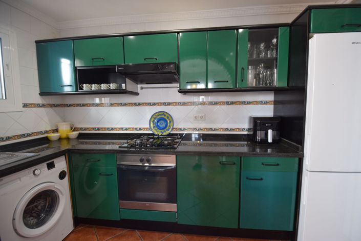 Image No.6-3 Bed Property for sale