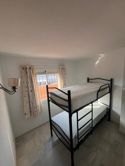 Image No.15-2 Bed Property for sale