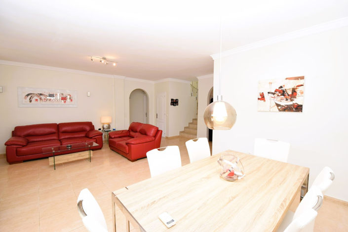 Image No.11-3 Bed Property for sale