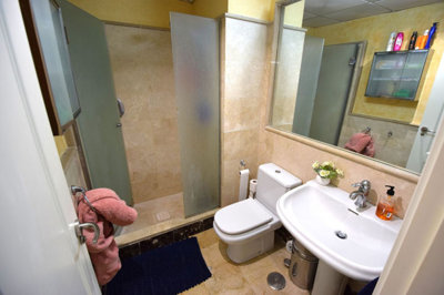 13-5fd73dea700db77384c091ca9818b1a9