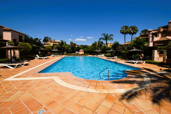 Image No.14-2 Bed Property for sale