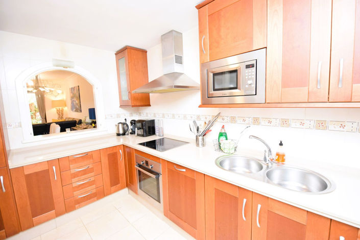 Image No.7-2 Bed Property for sale