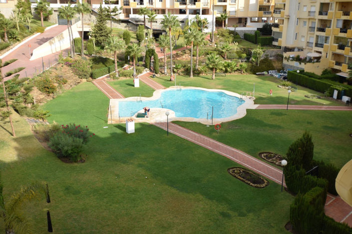 Image No.13-2 Bed Property for sale