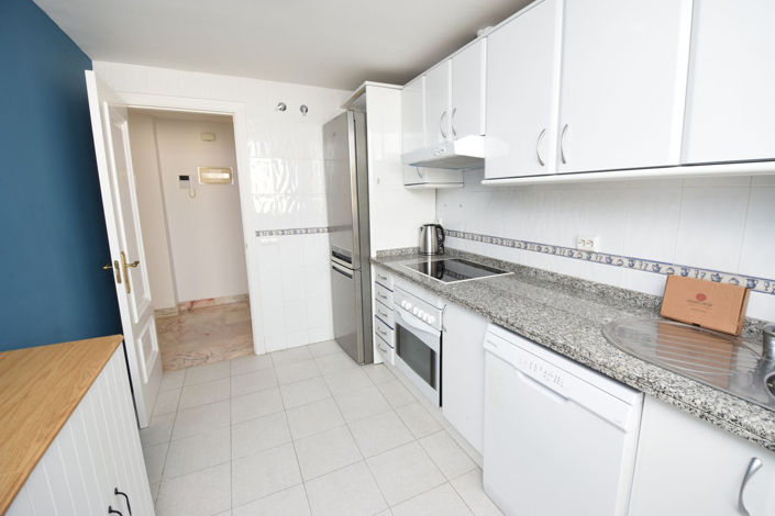 Image No.15-2 Bed Property for sale