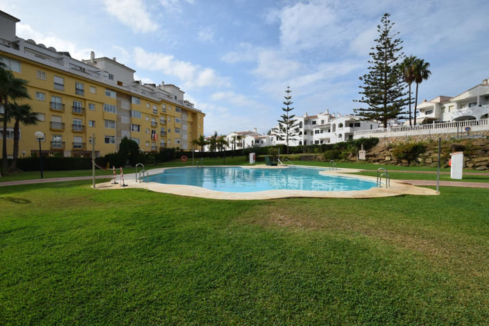 Image No.23-2 Bed Property for sale