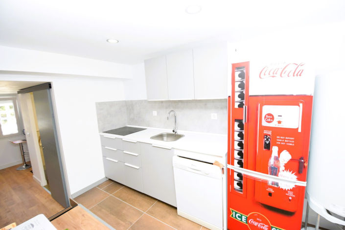 Image No.23-3 Bed Property for sale