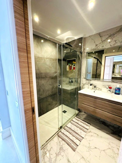 Image No.15-3 Bed Property for sale