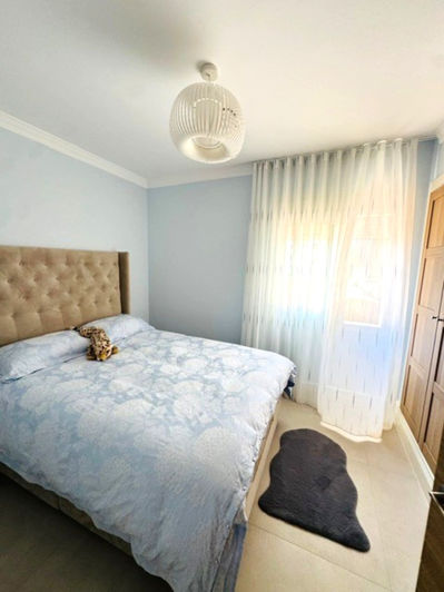 Image No.21-3 Bed Property for sale