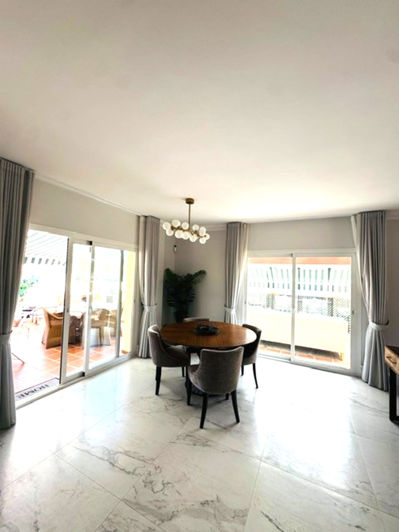 Image No.22-3 Bed Property for sale