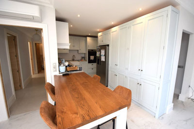 7-aa4cc561180b369757c0bb4af9886cd3