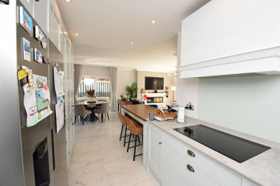 9-467d0cee5b725f3ef65f102a0c2e69c0