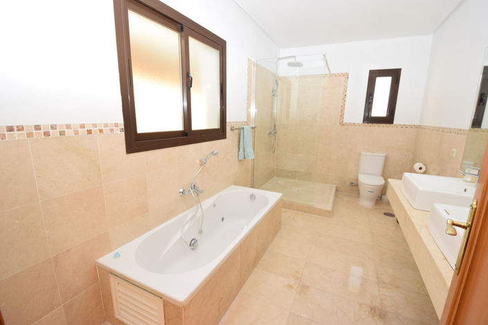 Image No.11-Propriété de 4 chambres à vendre à Mijas