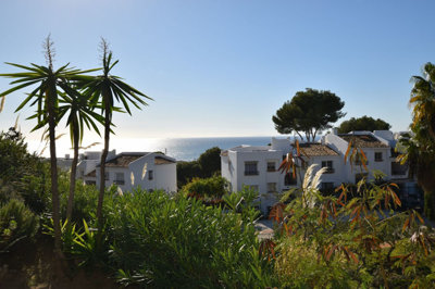 2-5bd7b9d04b45e33852eaf0ec6670150d