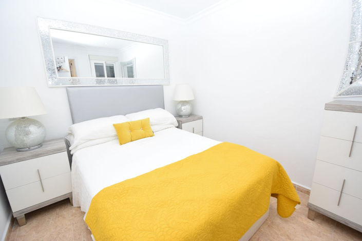 Image No.3-2 Bed Property for sale