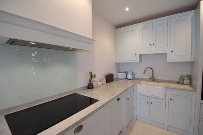 Image No.9-3 Bed Property for sale